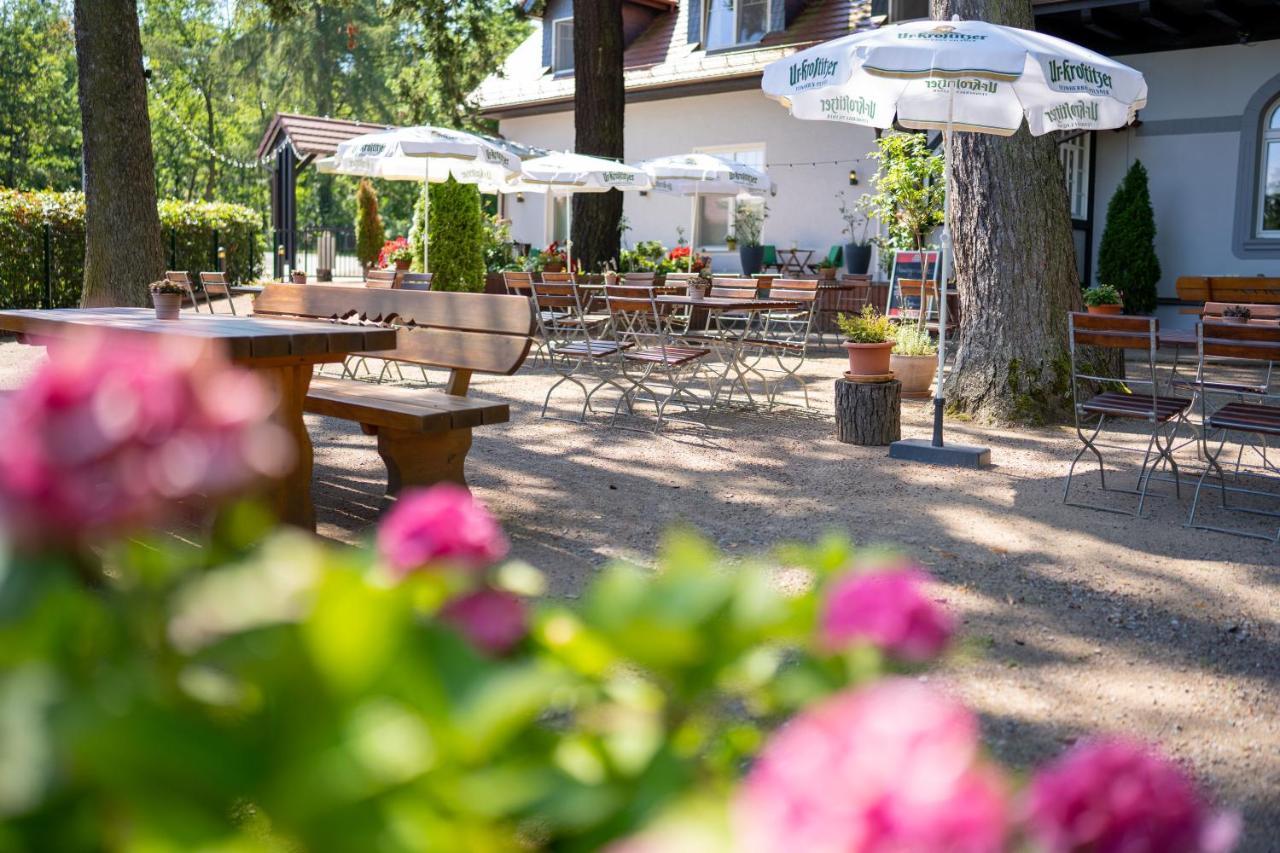 Hotel Zur Waldhufe Doberlug-Kirchhain Exteriér fotografie